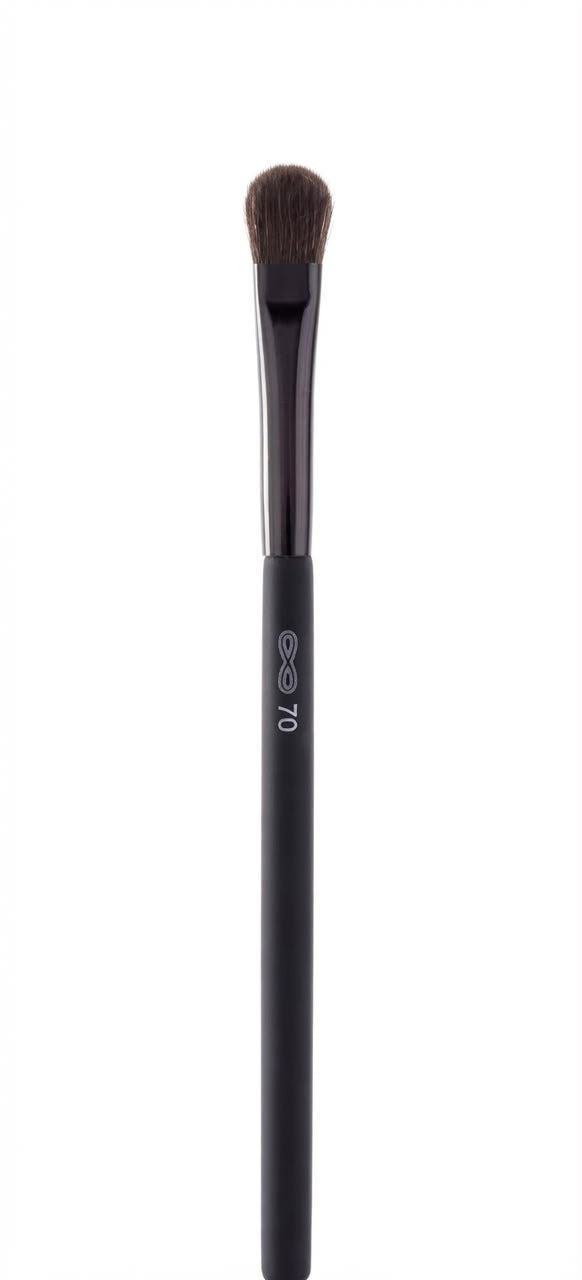 Eyeshadow brush