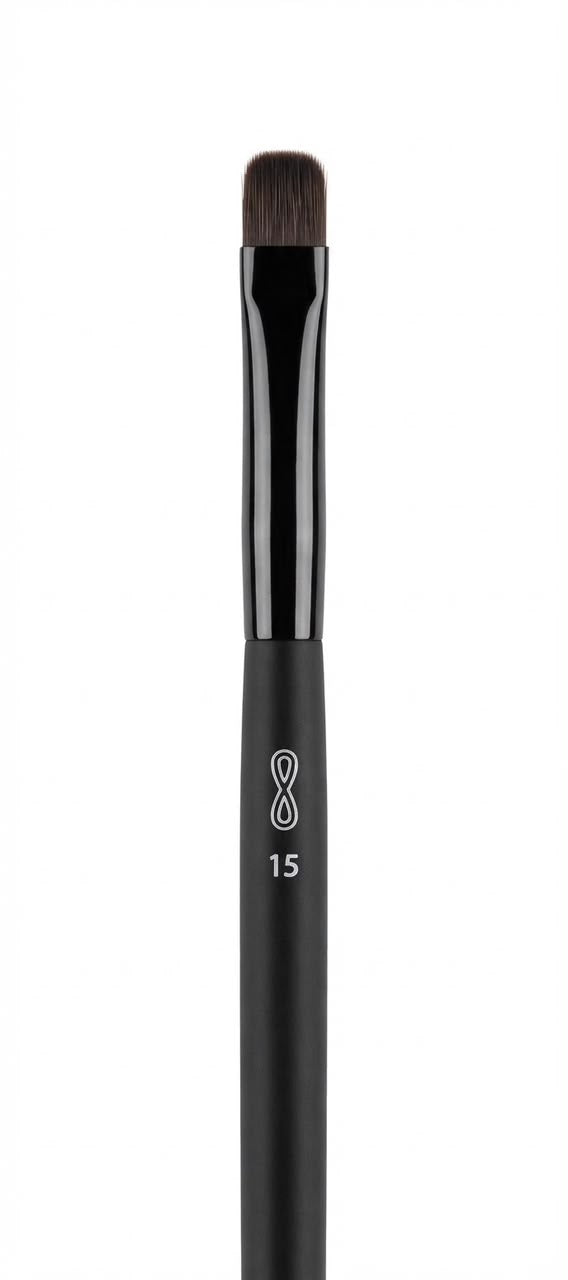 Eye definer brush